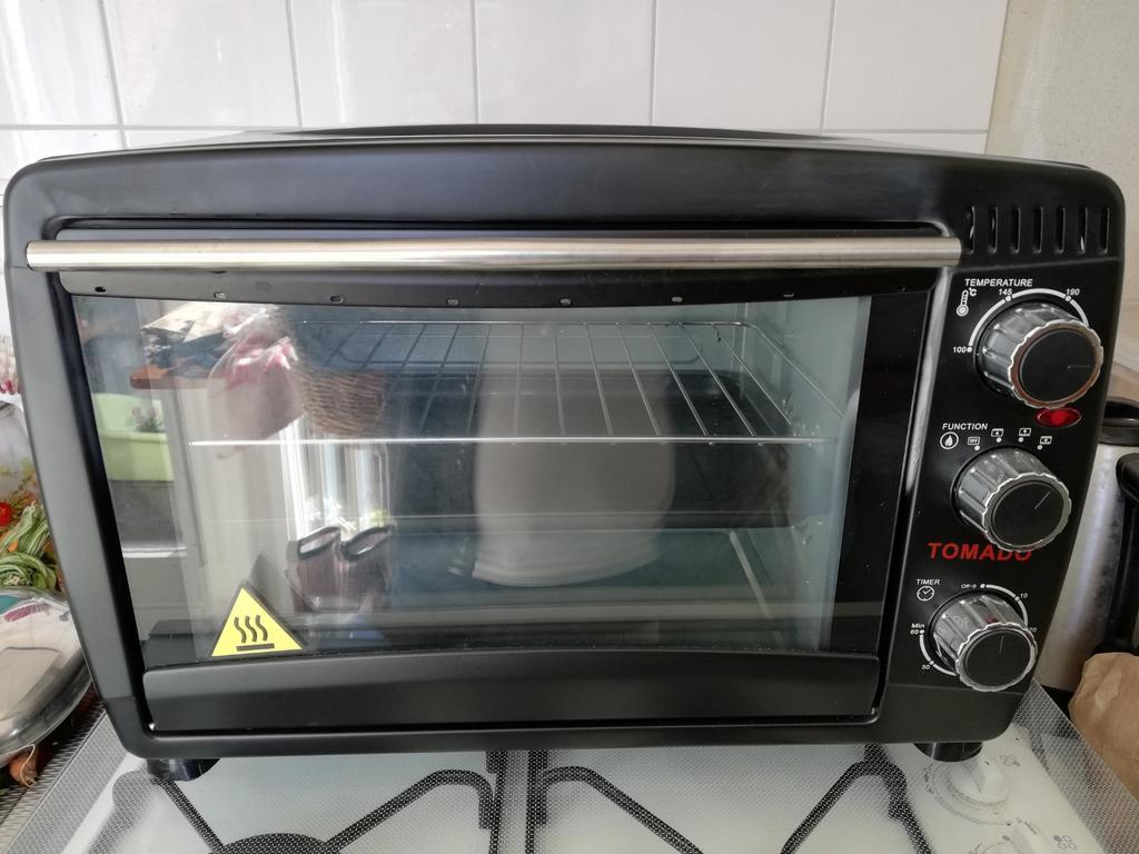 Tomado vrijstaande oven TM 5531, 26 liter, Ophalen, Minder dan 45 cm, Zo goed als nieuw, Oven met grill