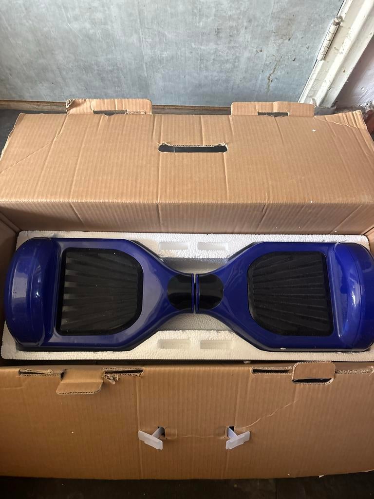 Hoverboard met gebruikssporen (zonder oplader), Ophalen of Verzenden, Gebruikt, Overige typen