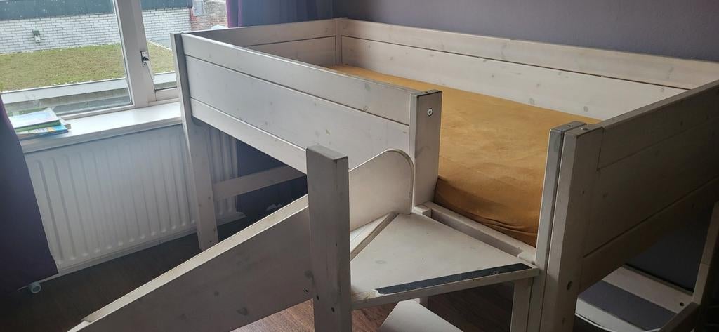 Hoogslaper van Lifetime met glijbaan, Ophalen, Gebruikt, Eenpersoons, Minder dan 160 cm