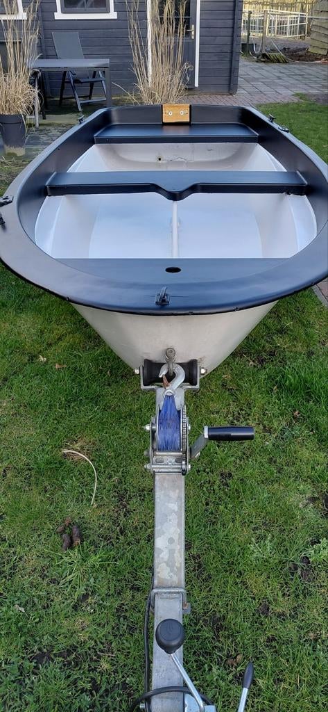 Visbootje, Ophalen, Gebruikt, Tot 10 pk, 3 tot 6 meter