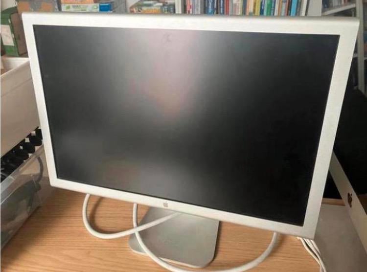 Apple Cinema Display 20 inch, Computers en Software, Monitoren, Ophalen, Zo goed als nieuw, Overige typen, Onbekend