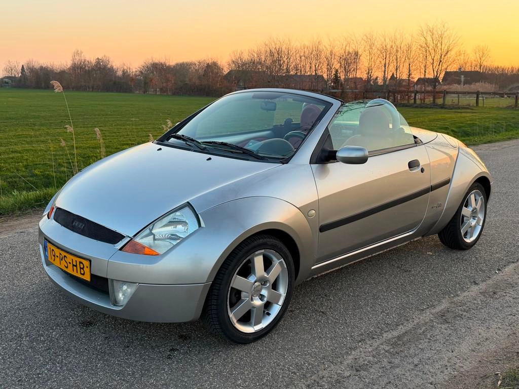 Ford Streetka Ka 1.6 Futura APK 02-2027 Airco Leder NAP, Auto's, 1599 cc, Handgeschakeld, Euro 4, Zilver of Grijs