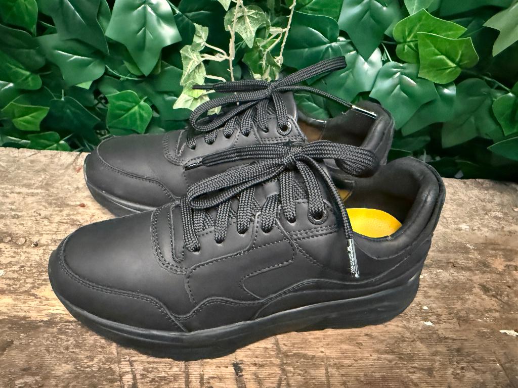 prachtige Nieuwe sneakers van Xsensible maat 39 (wijdte G), Zwart, Nieuw, Ophalen of Verzenden, Sneakers of Gympen