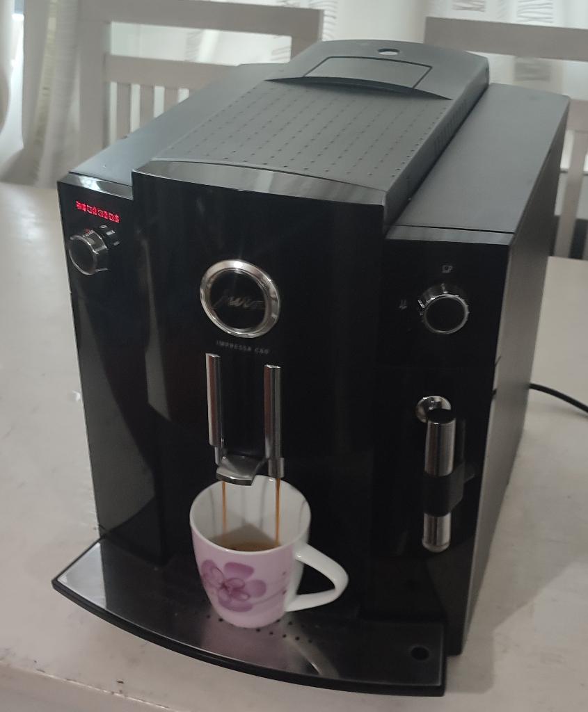 Jura C60 volautomaat Koffiemachine, Ophalen, 10 kopjes of meer, Koffiemachine, Gemalen koffie