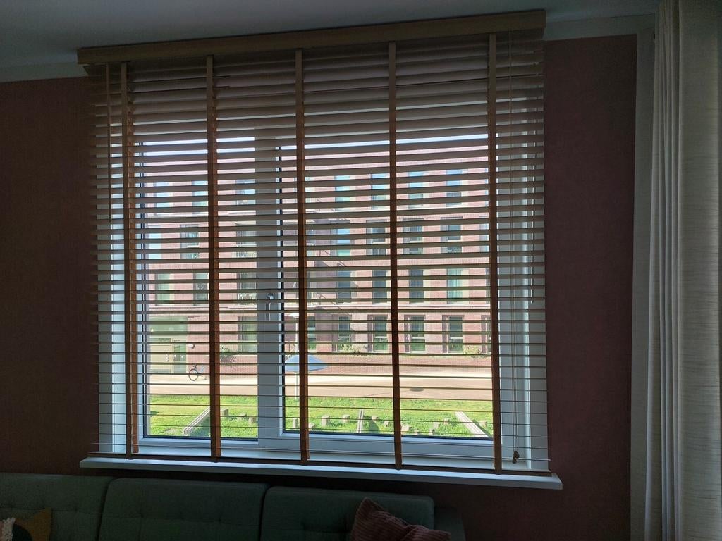 Jaloezie warm eiken, Ophalen, Zo goed als nieuw, 150 tot 200 cm, 150 tot 200 cm