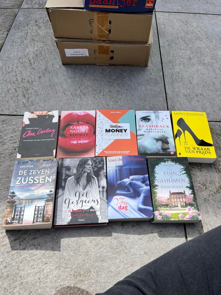 9 boeken voor 4,-, Ophalen of Verzenden, Zo goed als nieuw, Nederland
