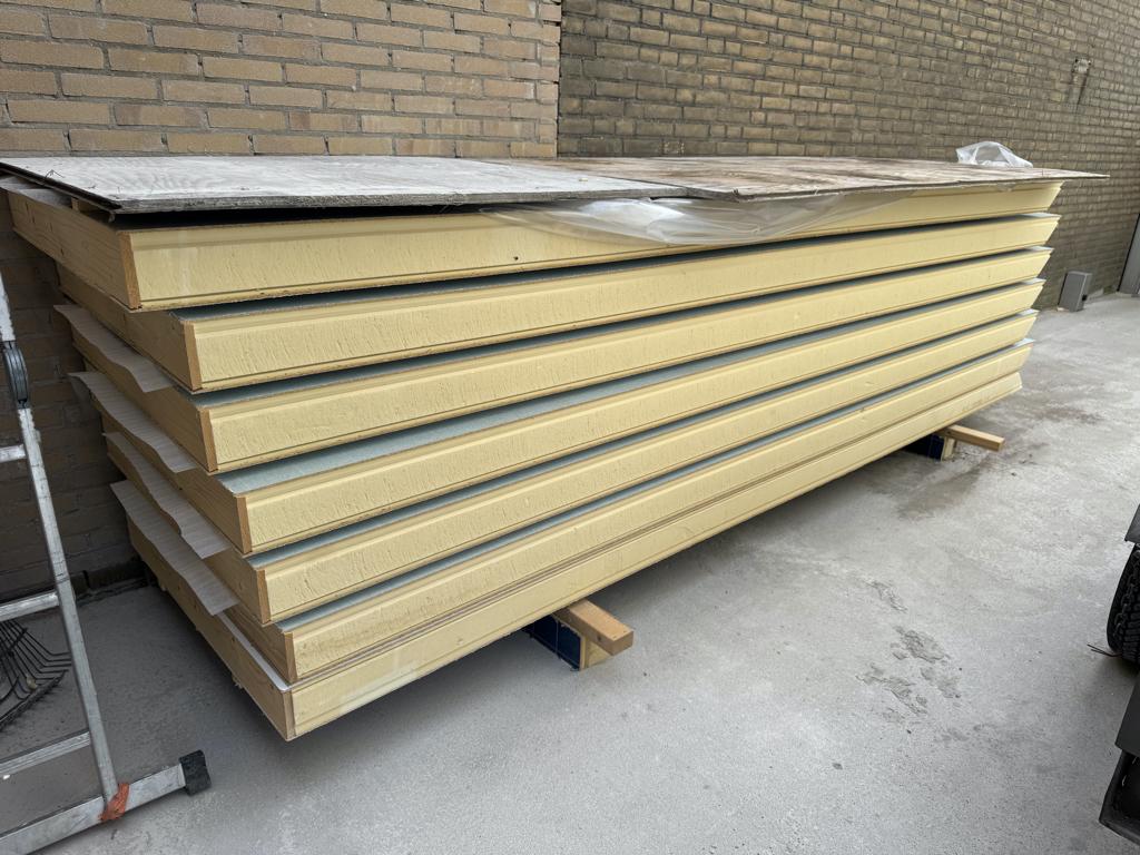 7x Unilin dakplaten Rc 4,7 - over van bouwproject, Doe-het-zelf en Verbouw, Isolatie en Afdichting, 12 cm of meer, Nieuw, Hardschuim (Pir)