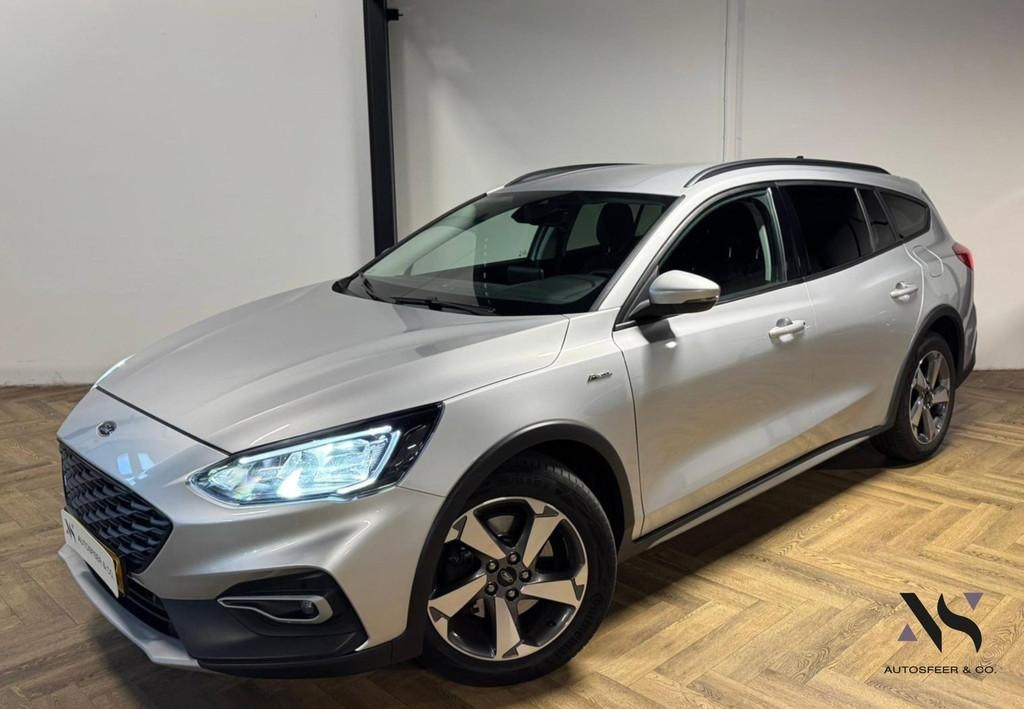 Ford Focus Wagon 1.5 EcoBlue Titanium X Business KEYLESS CAM, Auto's, Ford, Stof, Gebruikt, Zwart, 4 cilinders