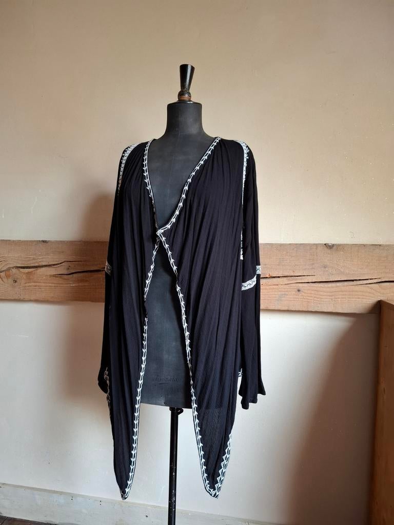 Blouse/vestje van FB sister, Ophalen of Verzenden, Zo goed als nieuw, Zwart