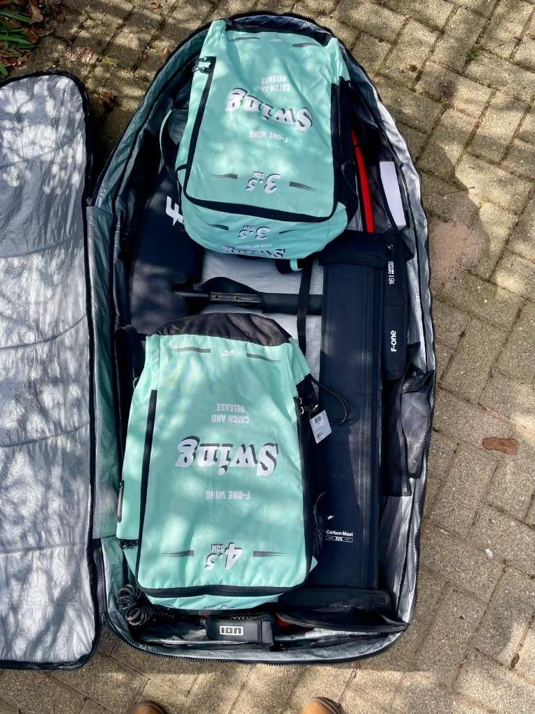 Complete F-One Wingfoil set (2xSwing v4, SK8, Rocket Wing S), Watersport en Boten, Wingsurfen, Ophalen, Zo goed als nieuw, Wingsurfset