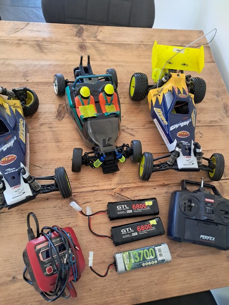 Rc auto's, Ophalen of Verzenden, Gebruikt, Overige schalen, Auto offroad