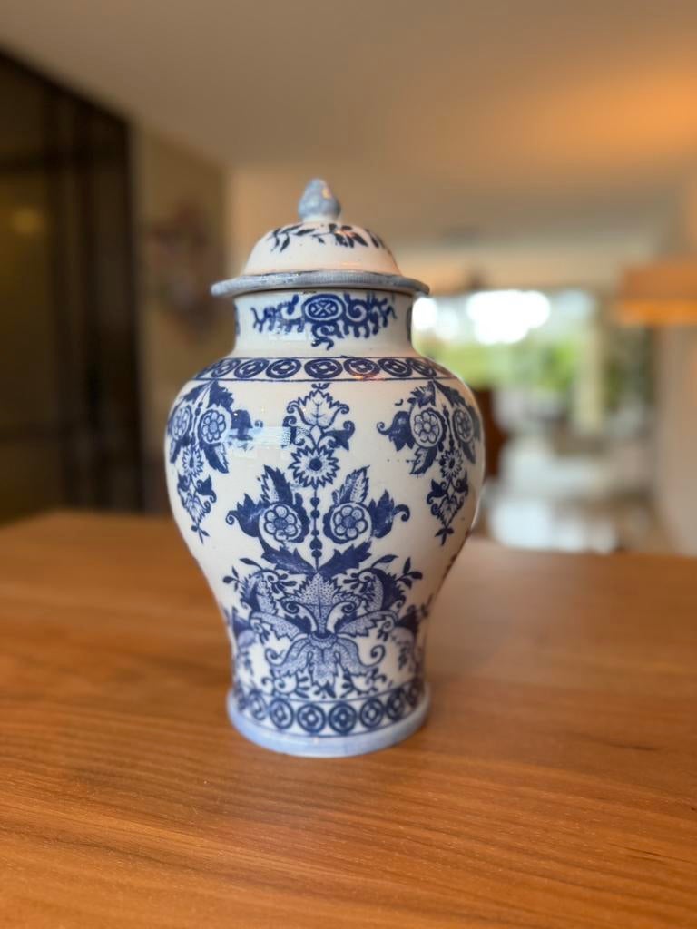 Delftsblauwe dekselvaas - Petura Regout Maastricht, Antiek en Kunst, Ophalen