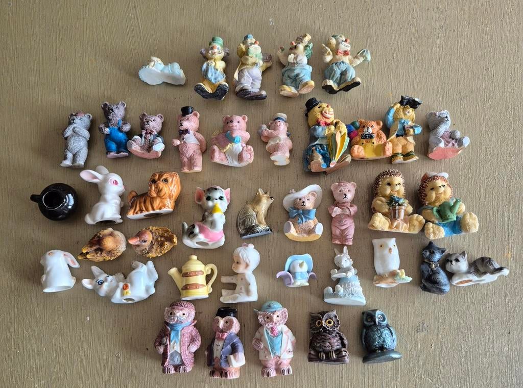 40 letterbak beeldjes, letterbak figuren, mini beeldjes, Ophalen of Verzenden, Zo goed als nieuw