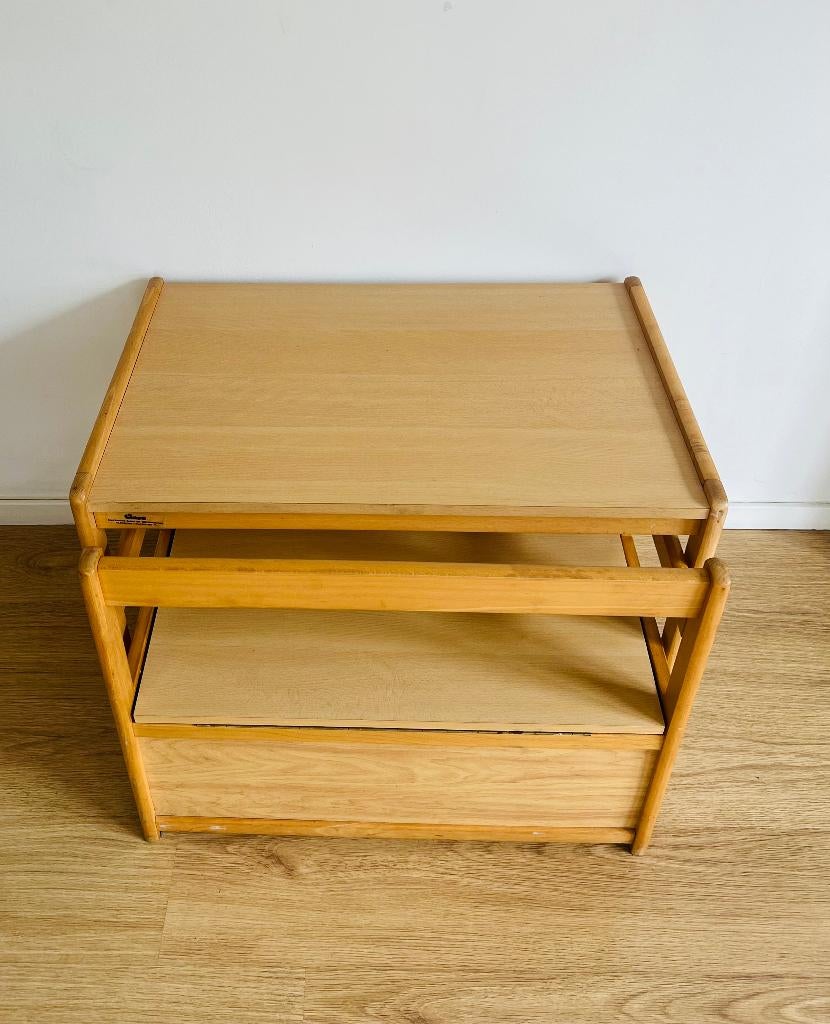Kinderset tafel met bankje met oplsagruimte., Ophalen, Gebruikt, Tafel(s) en Stoel(en)