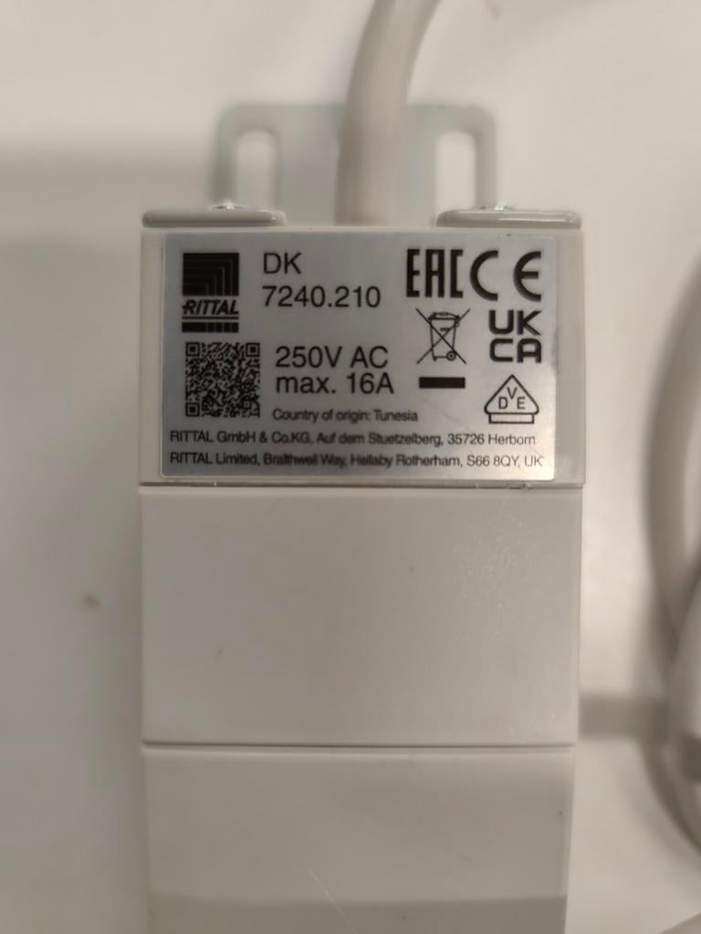 Rittal DK 7240.210 PDU 250V AC max. 16A, Ophalen of Verzenden