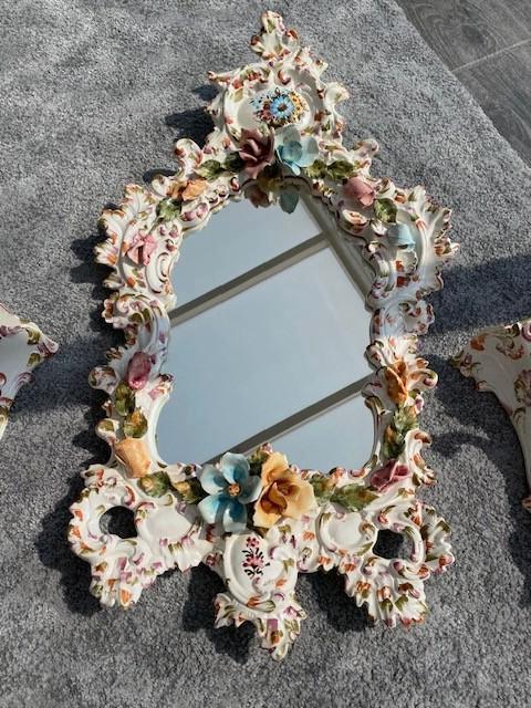 Spiegel met tuiten echt oud porselein /BLOEMPOTTEN porselein, Ophalen