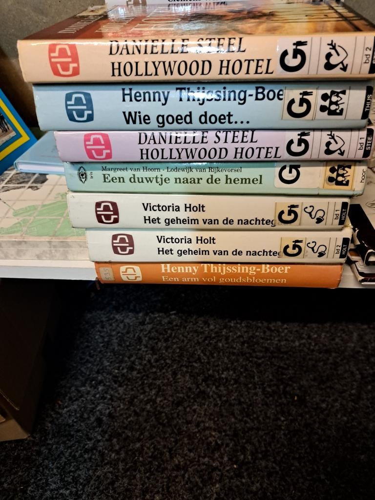 Groot letterboeken, Ophalen of Verzenden