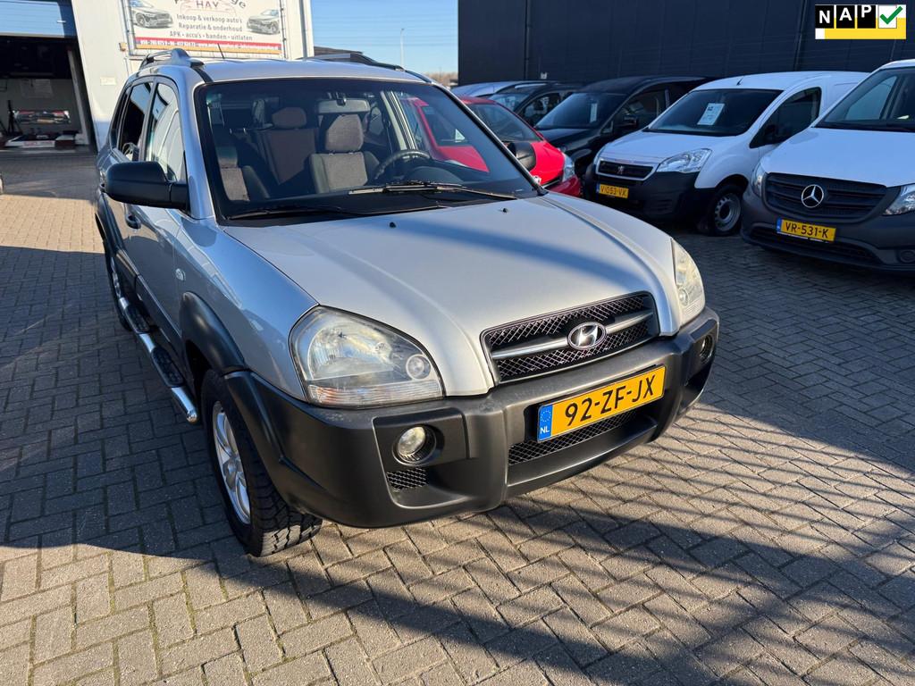 Hyundai Tucson 2.0i Active Joy|Apk 02-2027, Parkeersensor, Gebruikt, 4 cilinders, Origineel Nederlands