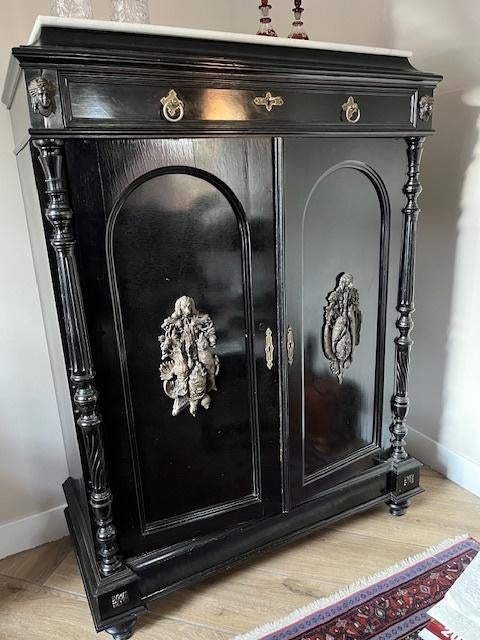 antieke willem 3 kast zwart politoer, Antiek en Kunst, Antiek | Meubels | Kasten, Ophalen