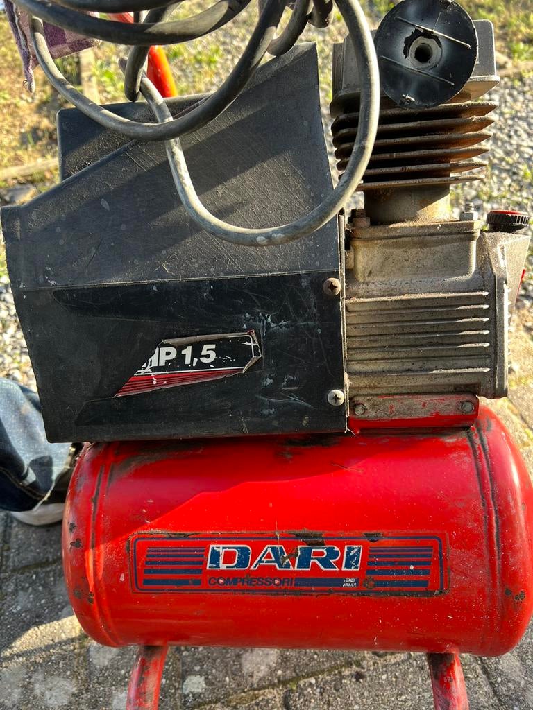 Te koop Compressor, Minder dan 25 liter, Ophalen of Verzenden, Gebruikt, Minder dan 200 liter/min