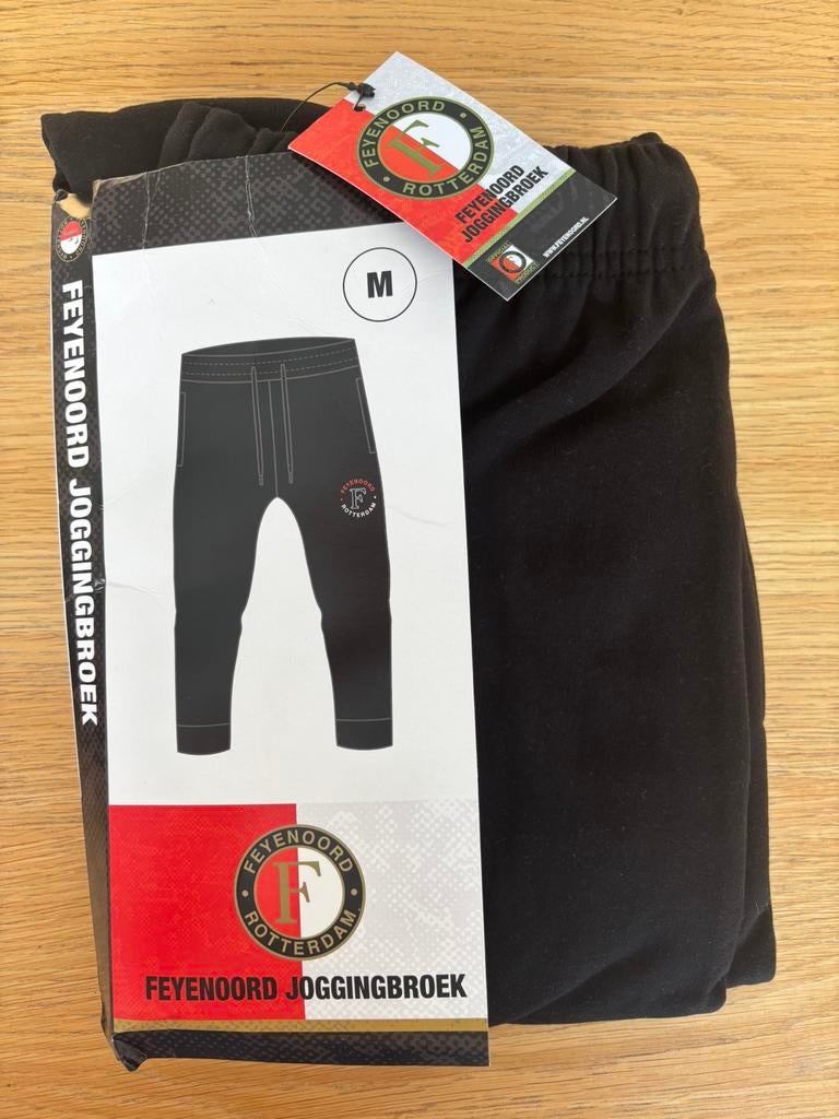 Feyenoord joggingbroek (maat M), Ophalen, Nieuw, Shirt