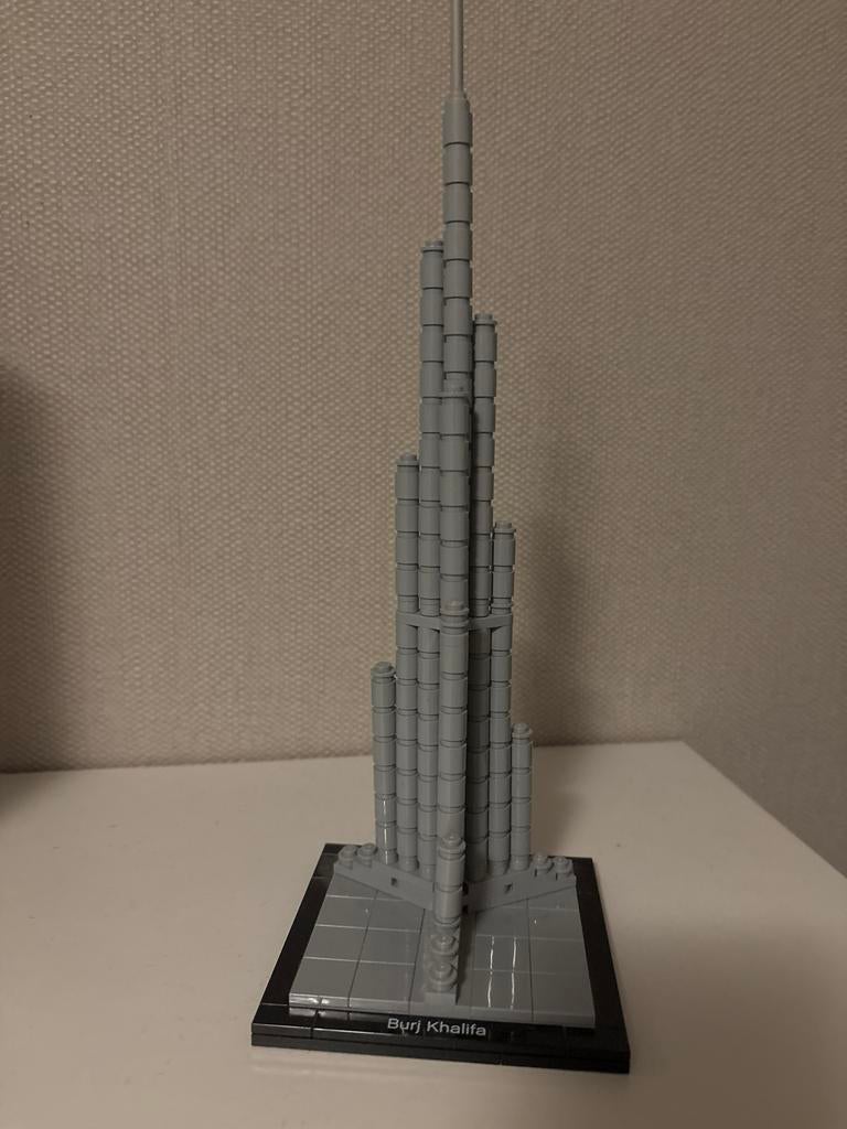 Lego Architecture Burj Khalifa 21008, Ophalen of Verzenden, Zo goed als nieuw, Complete set, Lego