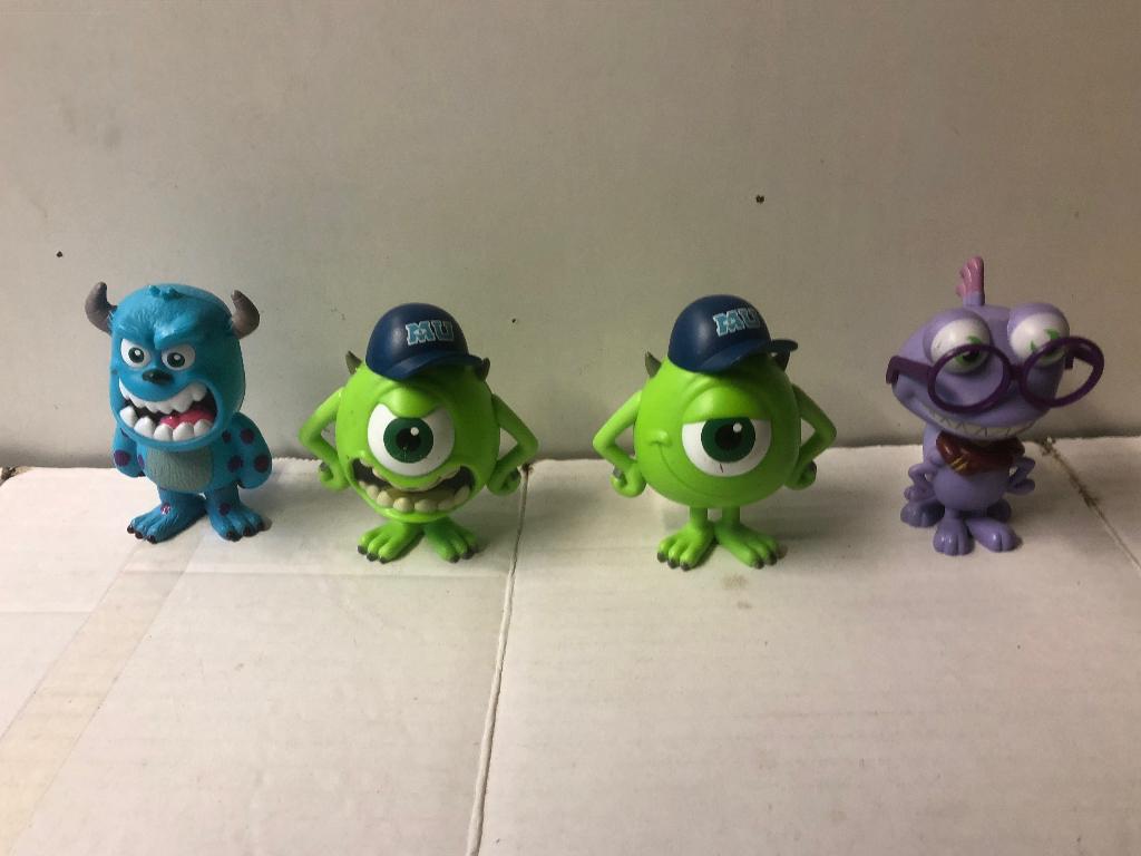 12 poppetjes Monsters / Sing / Pokémon / Mario / Burger King, Verzamelen, Disney, Beeldje of Figuurtje, Overige figuren, Ophalen of Verzenden