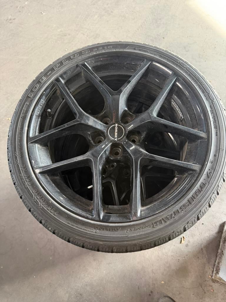 Ford Puma winterset 18 inch 235-40-18, Ophalen, 18 inch, Gebruikt, Banden en Velgen