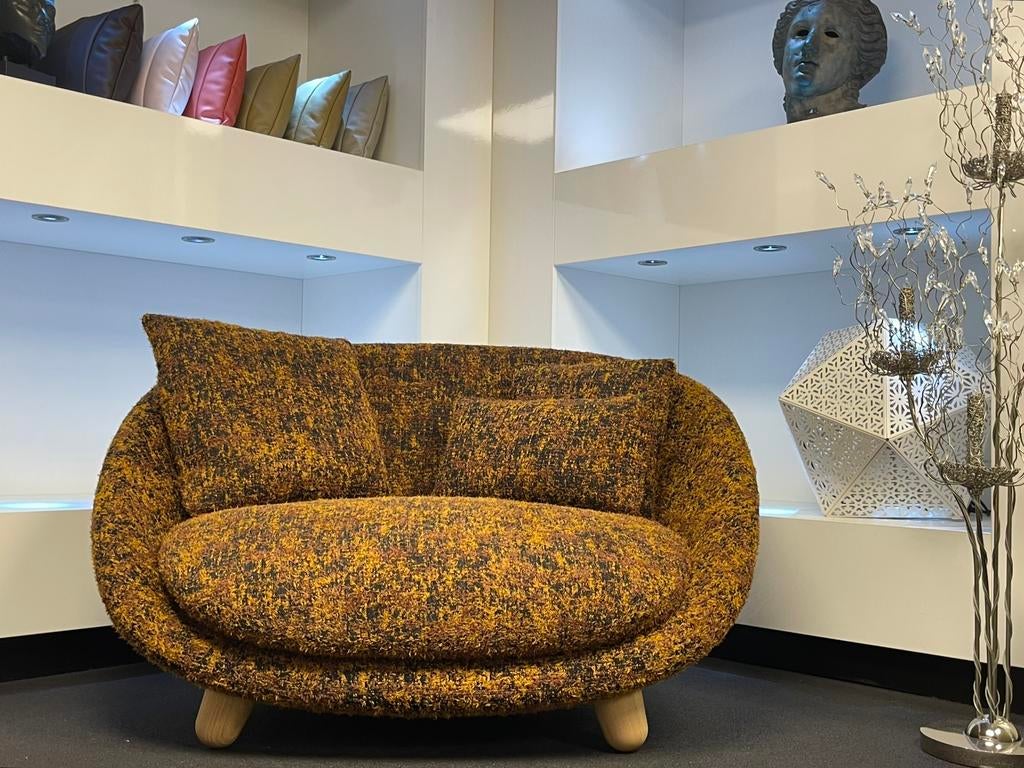 Moooi Love sofa splinternieuw!, Huis en Inrichting, Ophalen, Nieuw, Stof