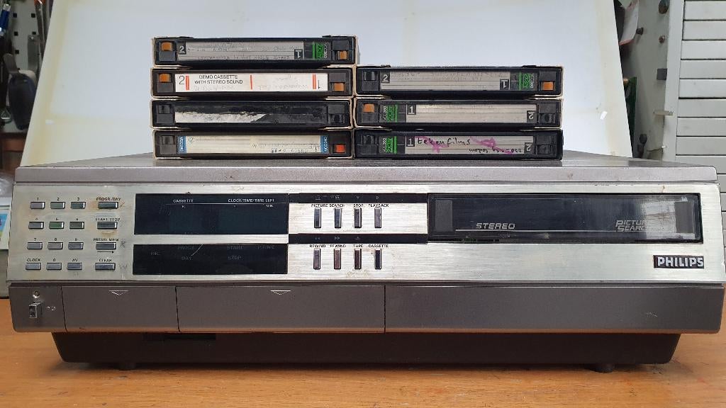 Philips VR 2025 (Video 2000), Ophalen, Gebruikt, Video 2000-speler of -recorder