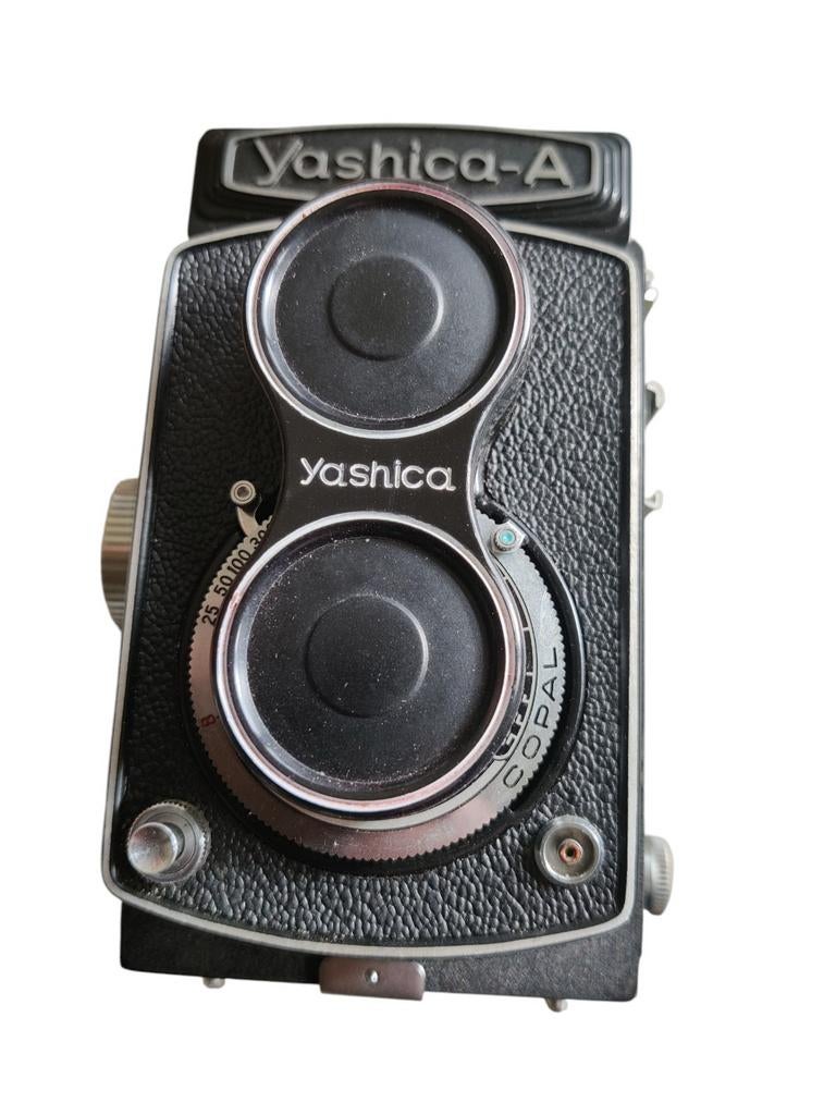Yashica A camera in pracht staat, Audio, Tv en Foto, Fotocamera's Analoog, Ophalen of Verzenden, Compact, Overige Merken