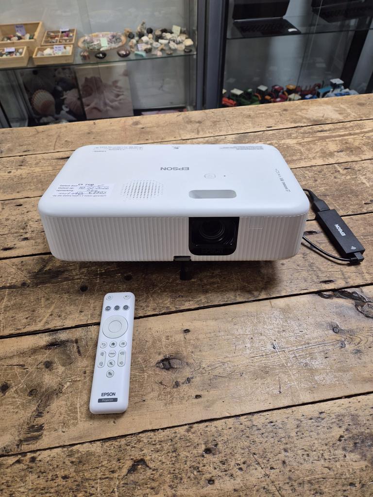 Epson LCD Projector - Model HA85B, Ophalen of Verzenden, Zo goed als nieuw, Overige resoluties