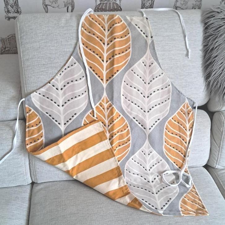 Handgemaakt keukenschort 2zijdig hergebruik geel grijs 1101, Huis en Inrichting, Keuken | Textiel, Nieuw, Schort, Geel, Ophalen of Verzenden