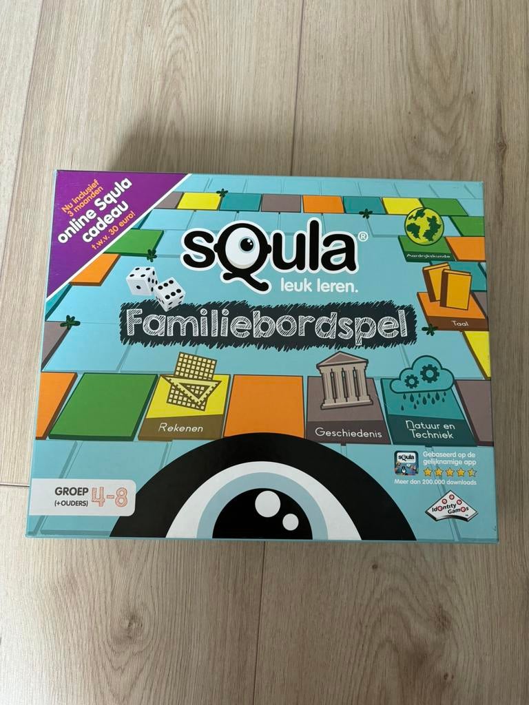 Squla familie bordspel, Hobby en Vrije tijd, Gezelschapsspellen | Kaartspellen, Ophalen of Verzenden, Gebruikt