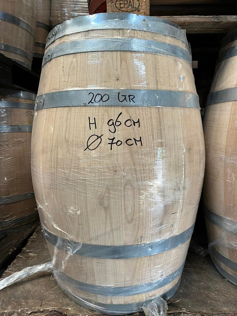 Winteraanbieding 200 ltr kastanje vaten 20 stuks €2000,-, 150 liter of meer, Ophalen of Verzenden, Zo goed als nieuw