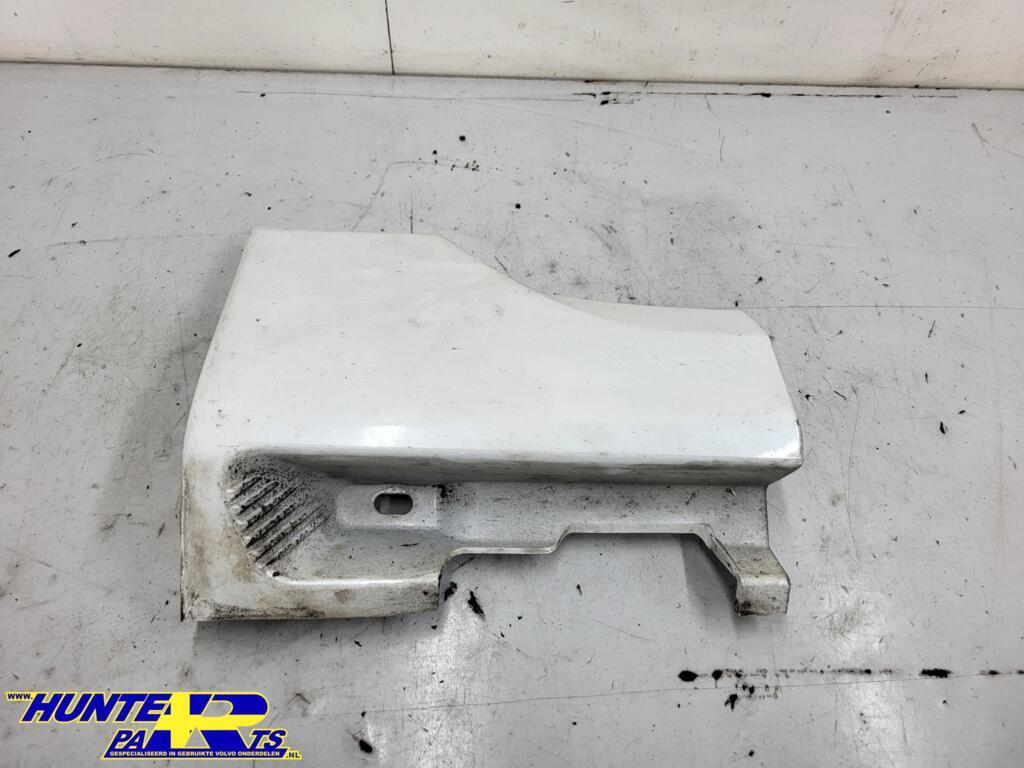 Dorpel R wit metallic 707 Volvo V70 III('07-'17) 30678565, Gebruikt, Ophalen of Verzenden, Volvo, Volvo