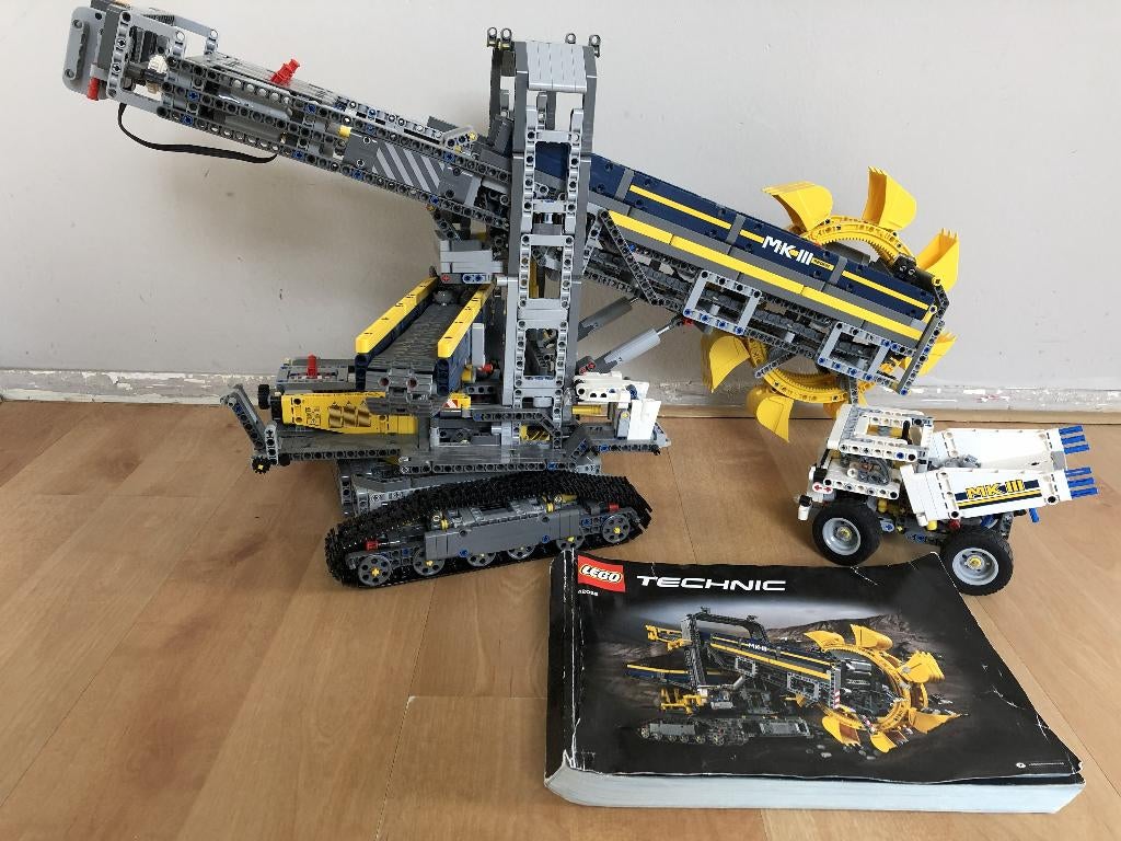 LEGO Technic 42055 – Emmerwielgraafmachine, Ophalen of Verzenden, Zo goed als nieuw, Complete set, Lego