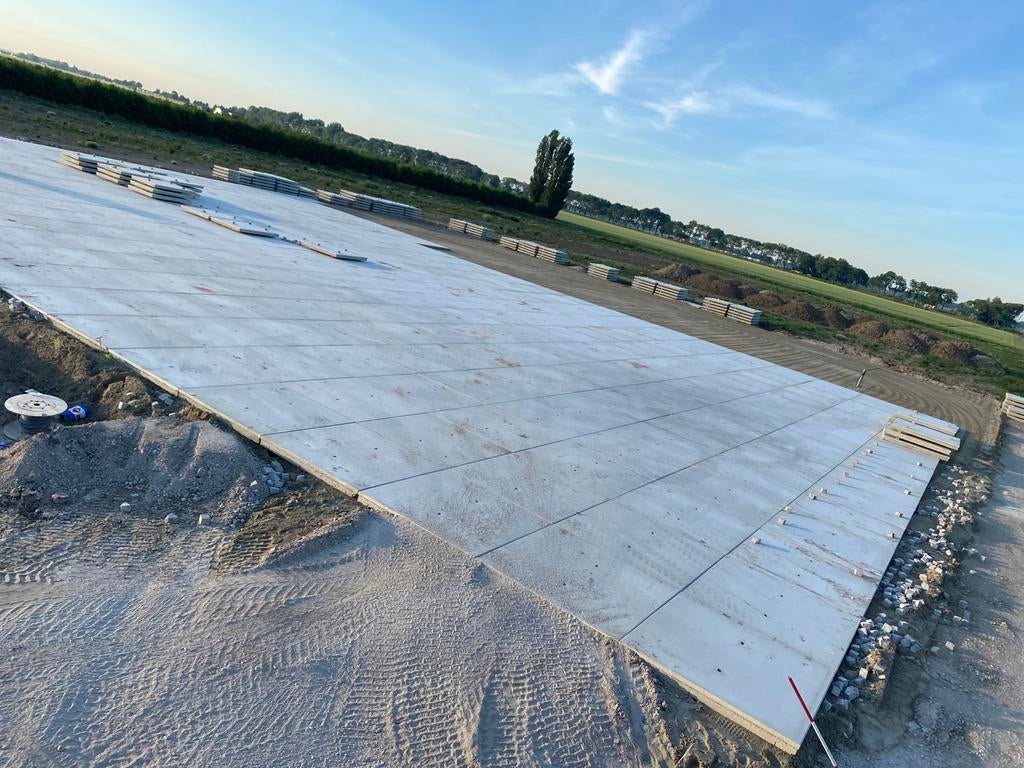 Betonplaten / Industrieplaten - Erfverharding kavelpaden, Gebruikt, Overige typen, Ophalen of Verzenden, 10 m² of meer