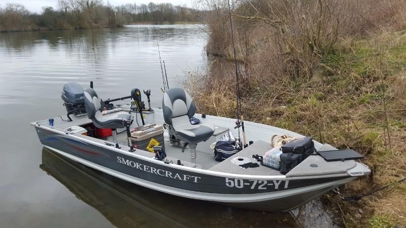 Gezocht  Visboot / Consoleboot te koop, Ophalen, 10 tot 30 pk, Gebruikt, Snelvarend