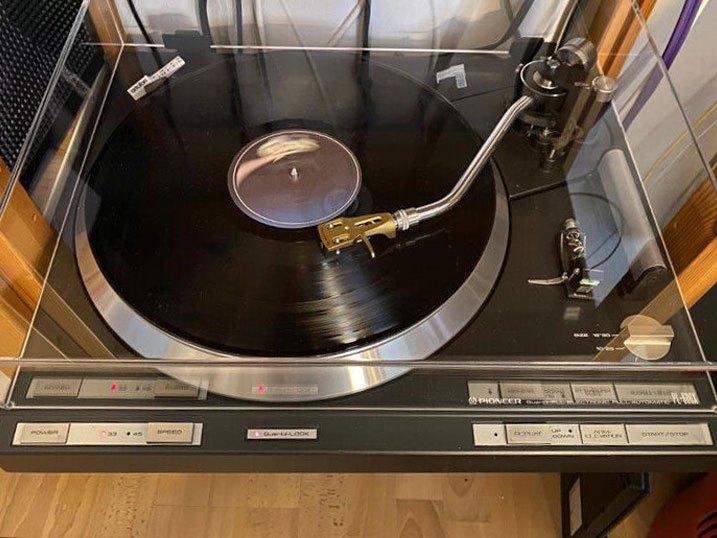Nieuwe stofkap Pioneer PL-600, PL-600X, Info@intovinyl.com, Nieuw, Ophalen of Verzenden, Korenbloem 13, 3227 BB Oudenhoorn
