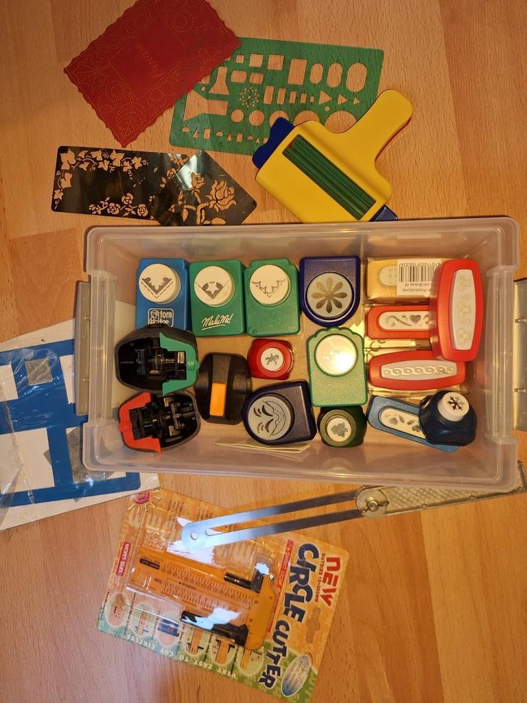 Ponsen en kaart maak spullen, Hobby en Vrije tijd, Kaarten | Zelf maken, Ophalen, Overige thema's