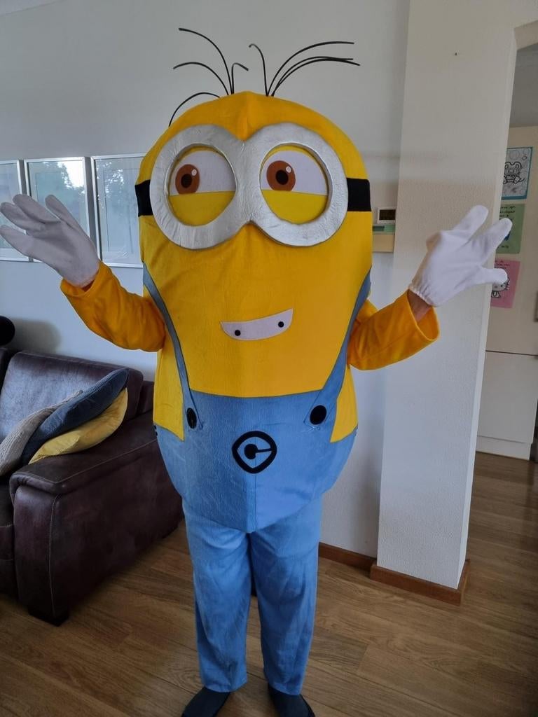 Mascotte pak Minion te huur, Ophalen of Verzenden, Zo goed als nieuw, Overige