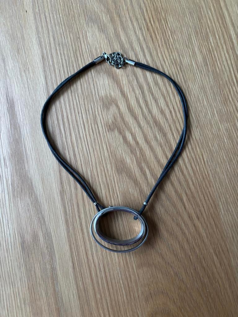 Breil Ketting met stalen Hanger, Sieraden, Tassen en Uiterlijk, Kettingen, Met hanger, Zwart, Ophalen of Verzenden, Zo goed als nieuw