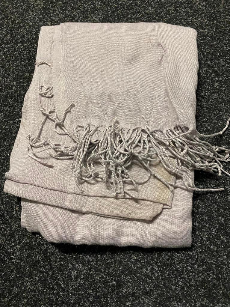 Hijab hoofddoek grijs beige, Ophalen of Verzenden, Zo goed als nieuw