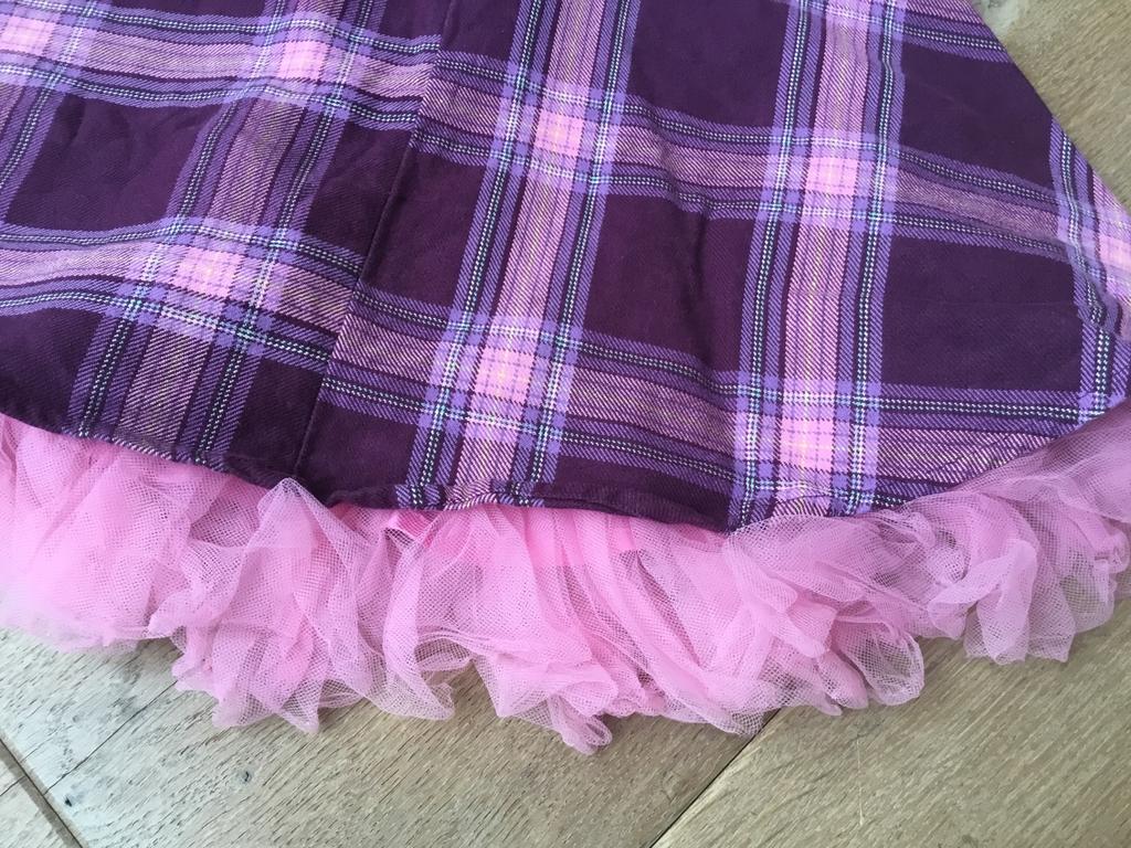 * SCHATTIG rokje met ruitjes, leuk effect door roze ruches *, Ophalen of Verzenden, Gebruikt, Meisje, Jurk of Rok