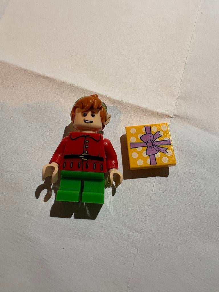 LEGO Kerstelf Minifiguur - Nieuw!, Ophalen of Verzenden, Nieuw, Losse stenen, Lego