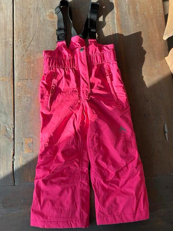 Roze McKinley skibroek maat 104, Kinderen en Baby's, Kinderkleding | Maat 104, Zo goed als nieuw, Meisje, Broek, Ophalen of Verzenden