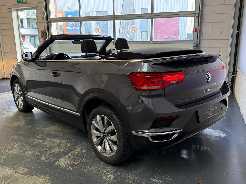 Volkswagen T-Roc Cabrio 1.5 TSI Style Automaat, Auto's, Volkswagen, 4 cilinders, Bedrijf, Nieuw, 1500 kg