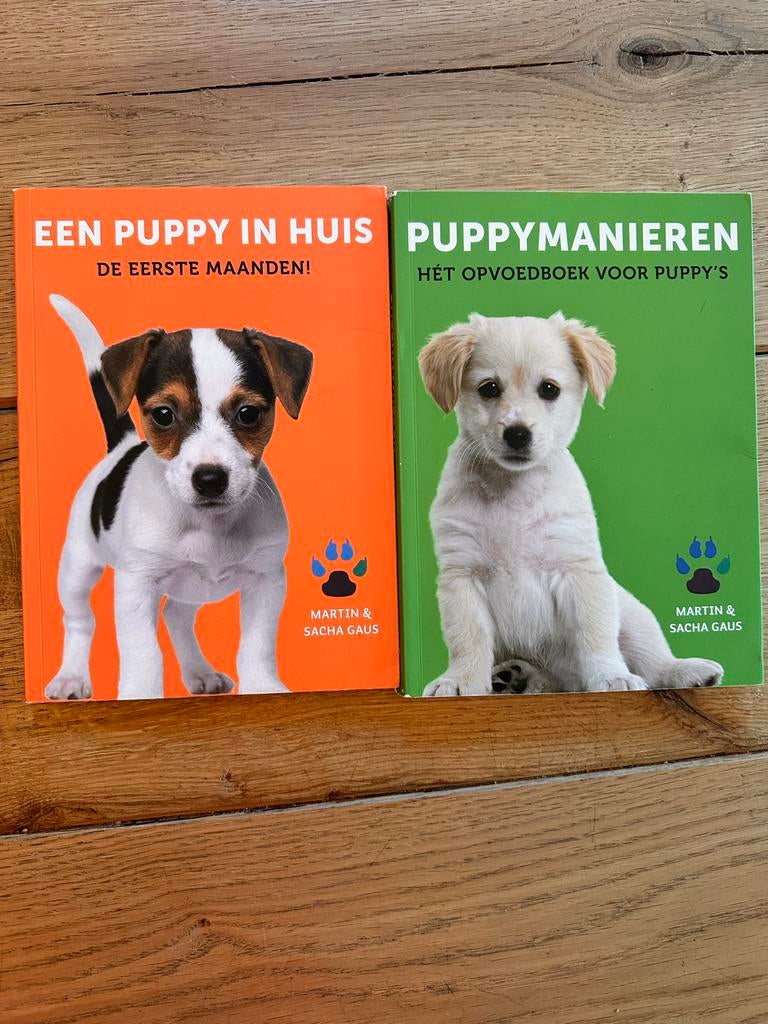 De opvoedboeken voor puppy’s: Een puppy in huis & Puppymanie, Ophalen of Verzenden, Zo goed als nieuw, Honden