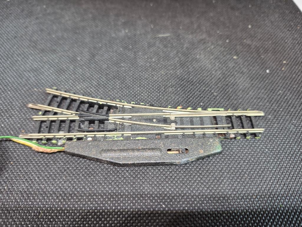 Minitrix 4963 - electr. wissel L R1 30gr (16523), Gebruikt, Gelijkstroom, Trix, Rails